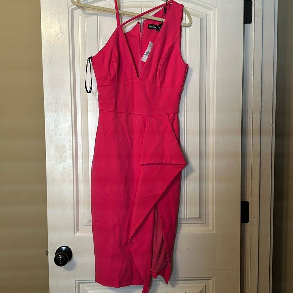Lavish Alice dress. NWT